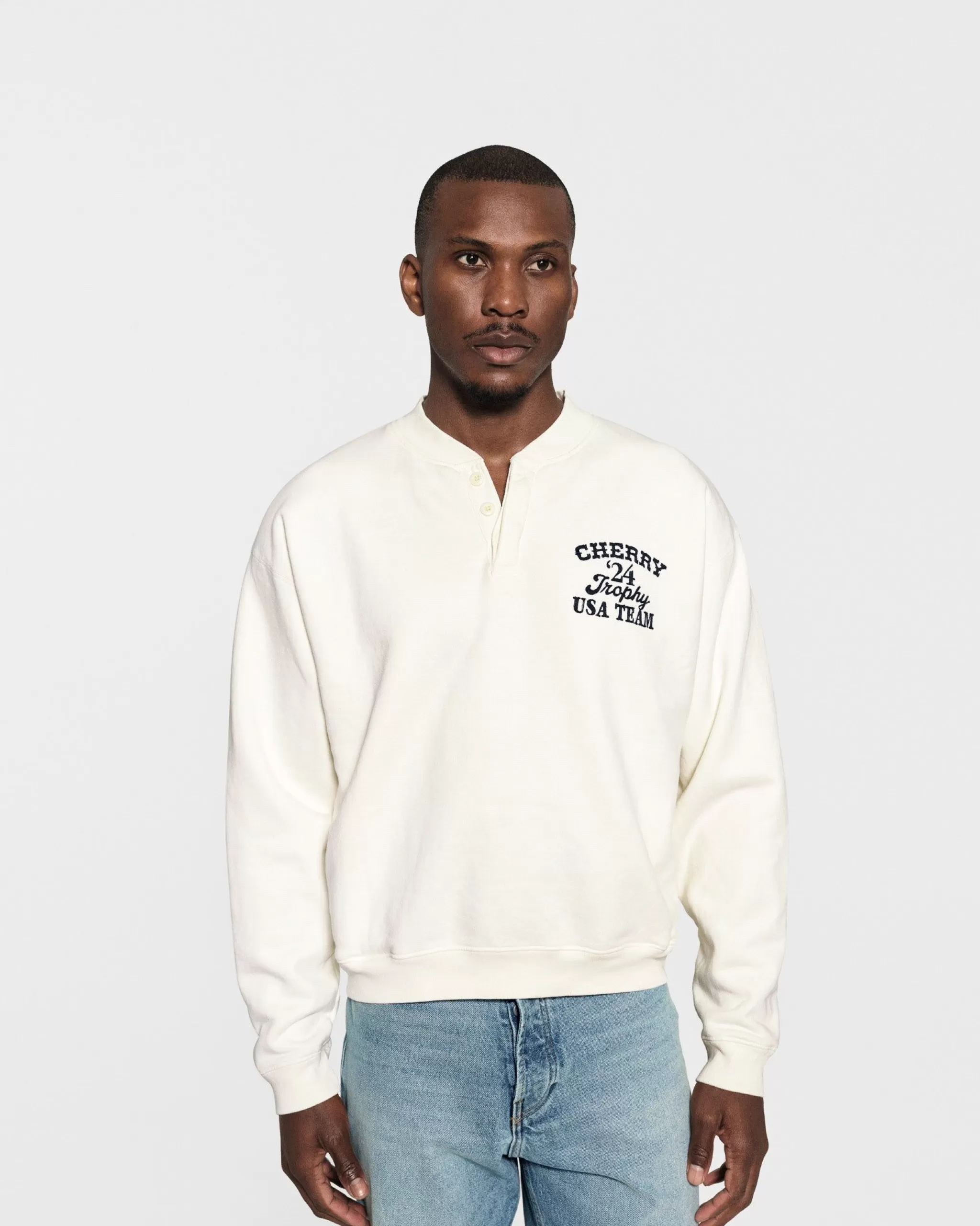 Cherry Trophy Henley Crewneck (Vintage Blanc)* Sweat-Shirts